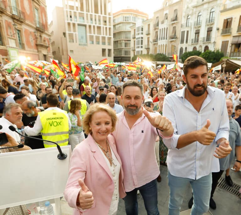 Vox planta a López Miras tras su última oferta y solo lo investirá si hay "un gobierno de coalición"