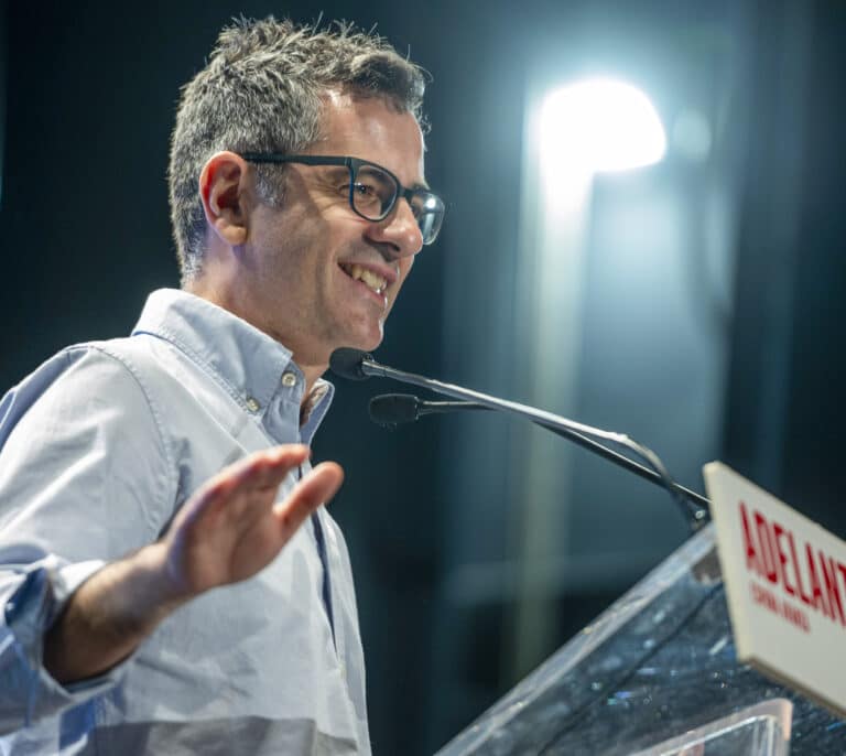 Bolaños se viene arriba: "Carlos Alcaraz ha ganado después de una remontada. Ahí lo dejo"