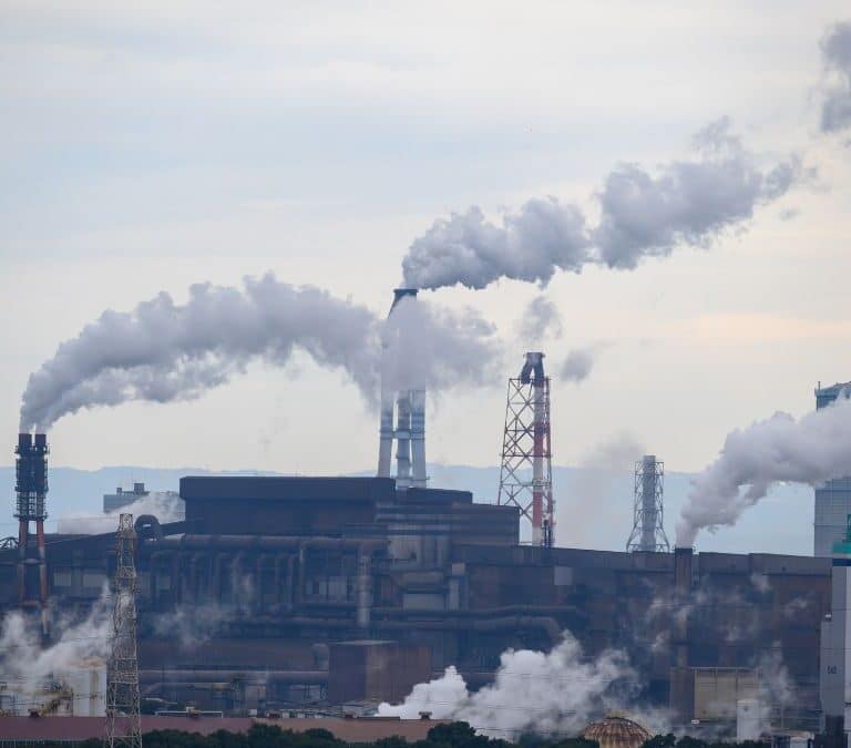 España fracasa en su transición energética: suspende en 7 de los 9 objetivos del plan climático