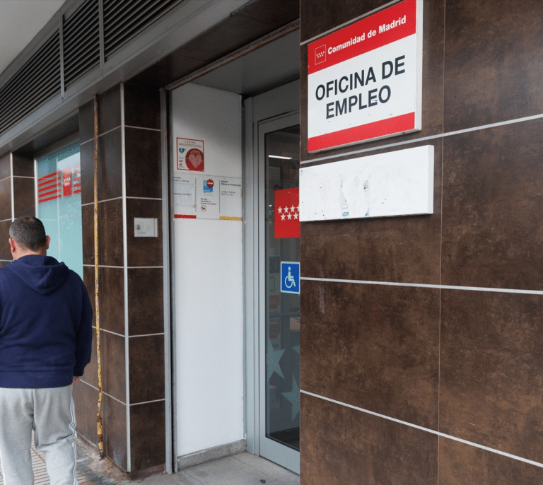 España pierde casi 10.000 empleados en el peor julio de casi 20 años