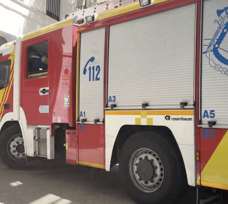 Desalojan el Mesón Txistu al arder la parrilla en plena hora de comidas