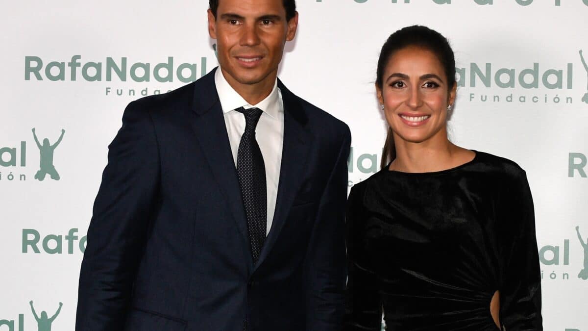 Rafa Nadal y Mery Perelló en uno de los pocos eventos en los que han posado juntos, en un photocall de la Fundación Rafa Nadal en 2021