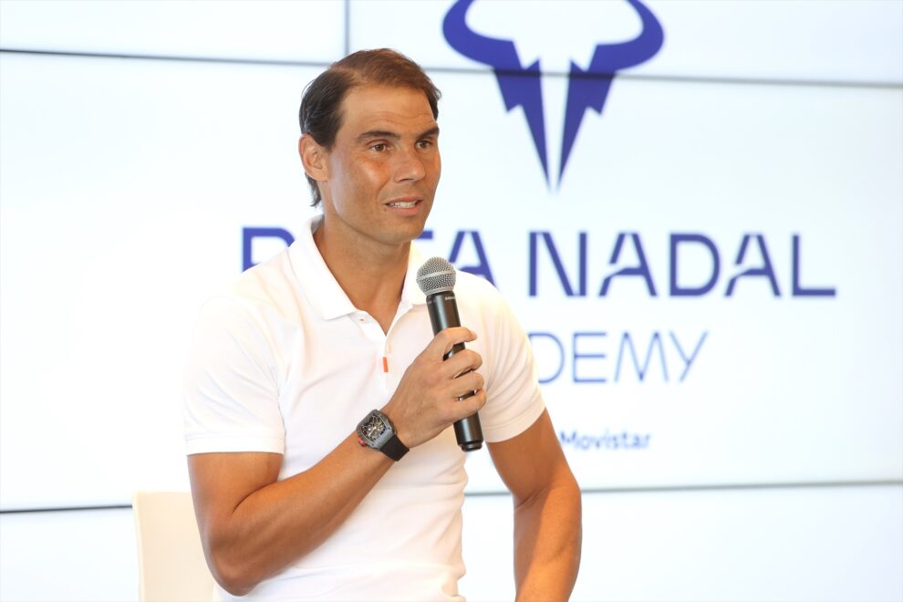 Rafael Nadal, que es uno de los tenistas masculinos más jóvenes en ganar un título de Grand Slam