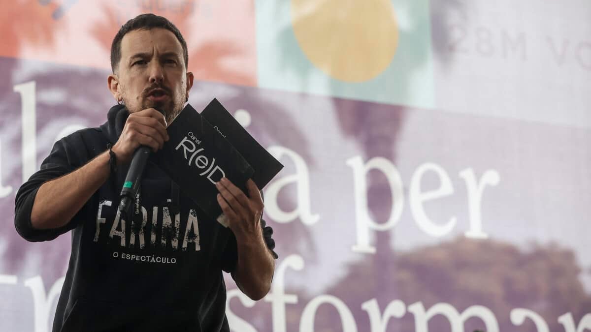 Iglesias avisa a Sánchez que el 'caso Puigdemont' le va a incomodar en la campaña por el "reaccionarismo español"