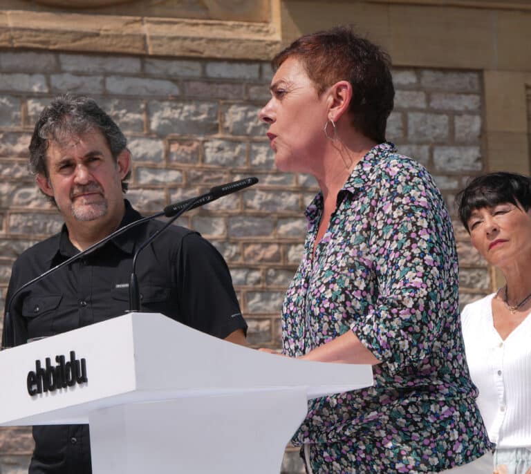 EH Bildu considera "indigno" el "que te vote Txapote" contra Sánchez