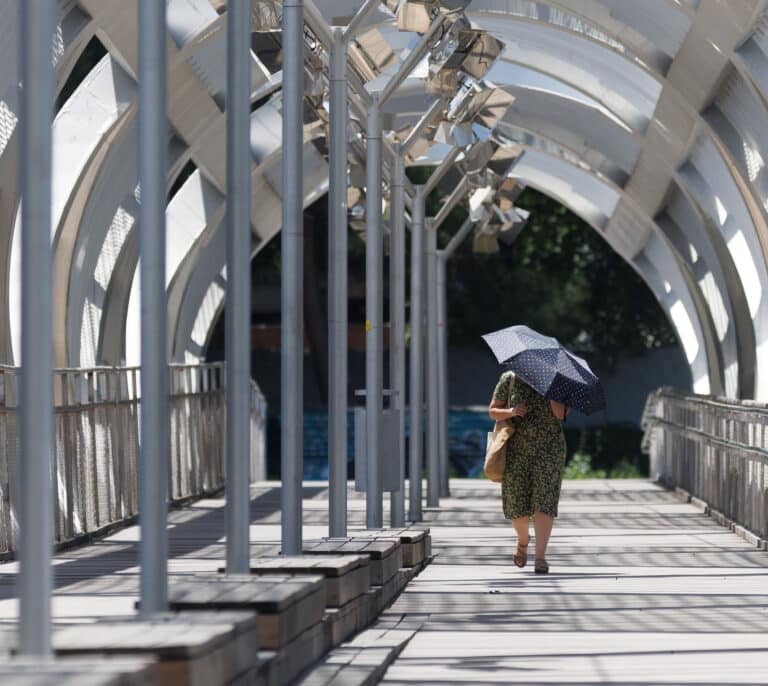 Vuelven los 40 grados: alerta de Alto Riesgo en Madrid a partir del lunes