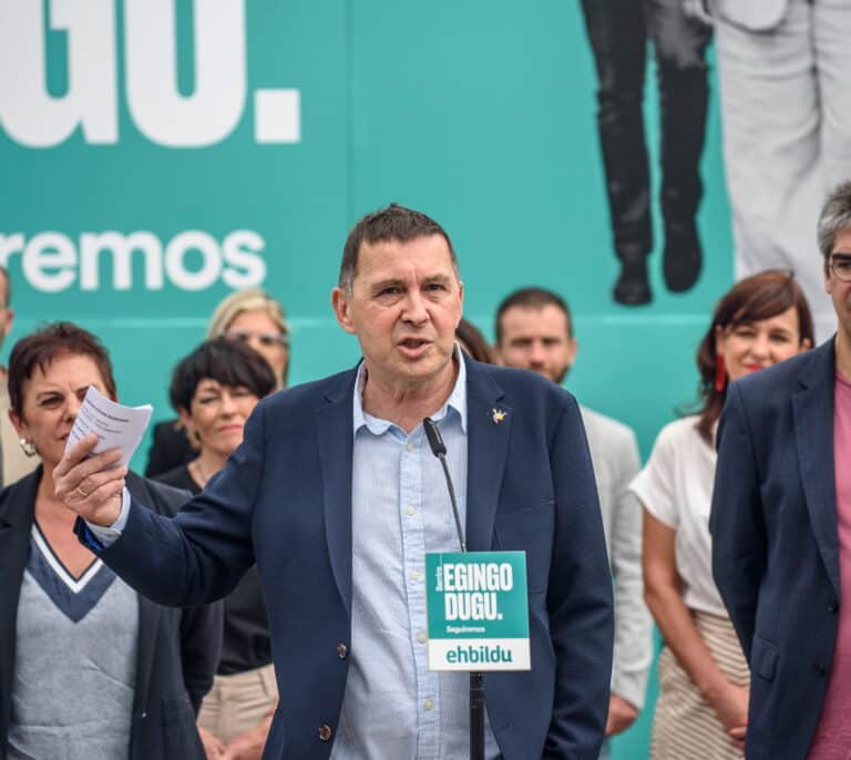 EH Bildu también saldrá a la calle: convoca una 'marcha nacional' por la 'Nación vasca'