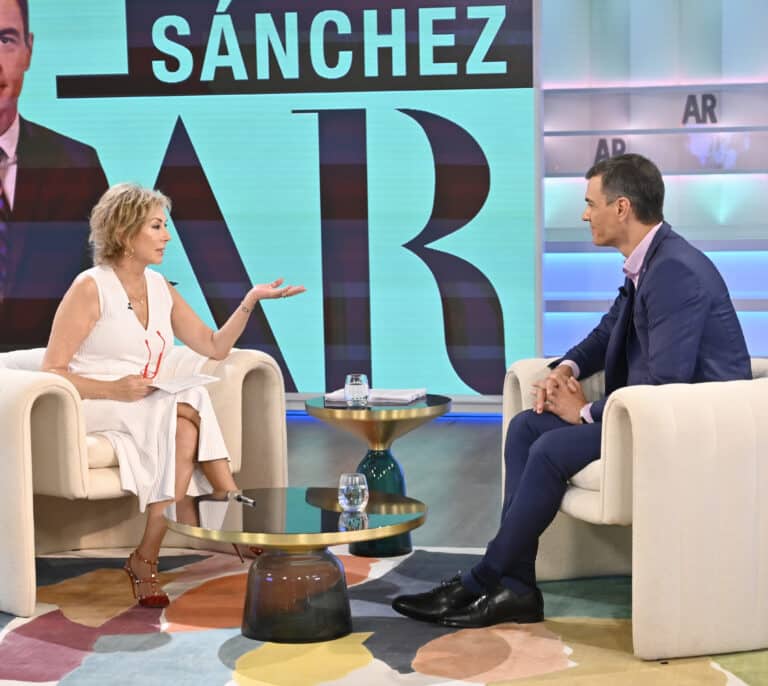 El PSOE huye de "distracciones" y mantiene el foco de su campaña en los pactos de PP y Vox