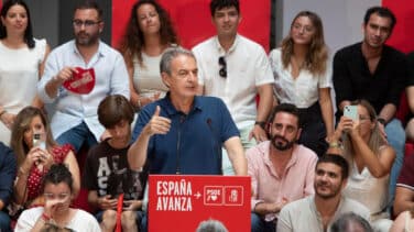 Zapatero en un acto con Bibiana Aído: "Quien va a seguir yendo en el Falcon es Pedro Sánchez"