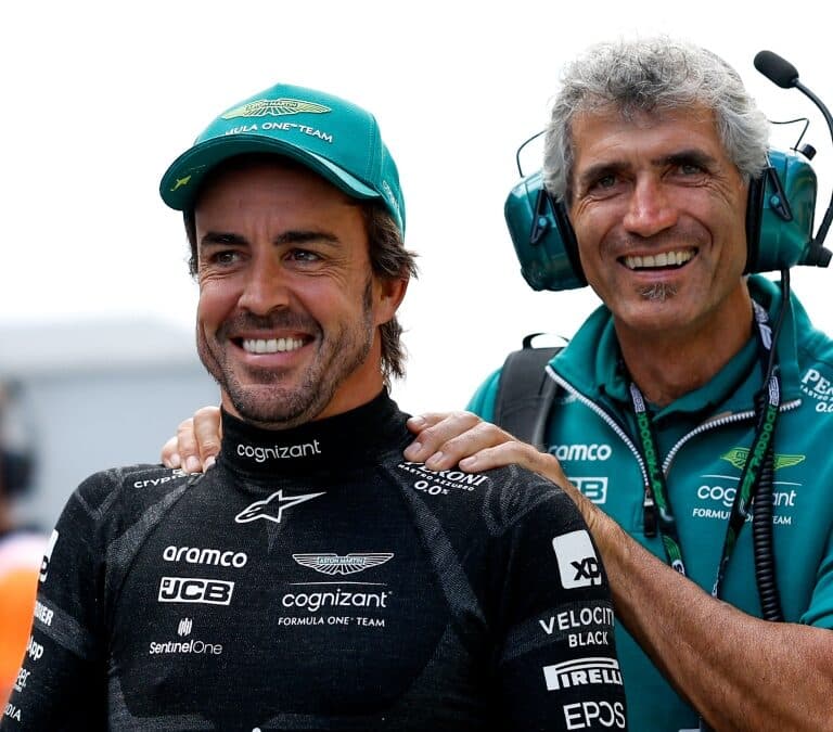 El jefe de Fernando Alonso hace saltar las alarmas: «El Aston Martin no va en la buena dirección»