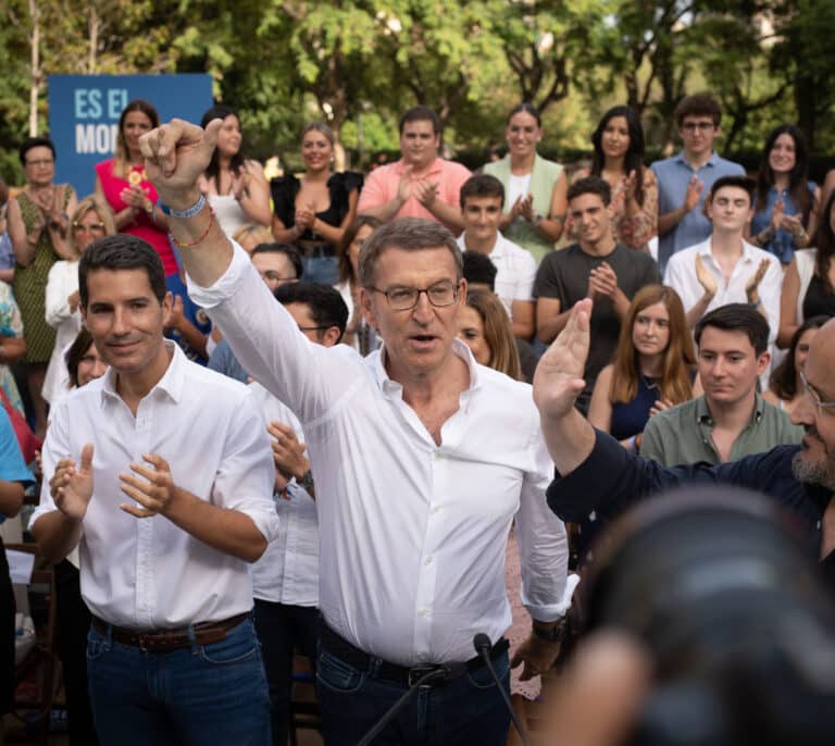 Génova aspira a romper al Grupo Socialista en la investidura de Feijóo: "Alguien tiene que ser un héroe"