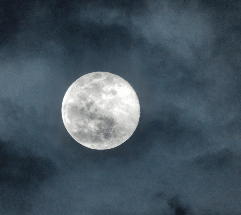 Luna Nueva en octubre 2023: ¿cuándo es y qué significa?