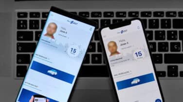 Los españoles podrán votar sin necesidad de DNI o carné de conducir físico a través del móvil en 'miDGT'