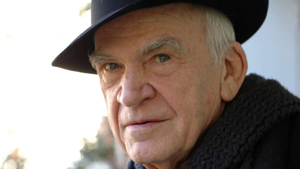 Muere el escritor Milan Kundera a los 94 años
