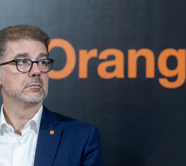 Bruselas aplaza 'sine die' la decisión sobre la fusión de Orange y MásMóvil tras sus dudas en el mercado español