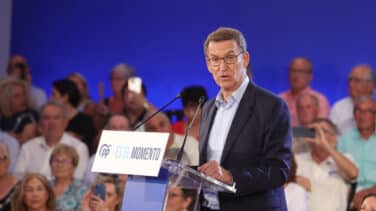 Feijóo suspende la campaña por una lumbalgia y confirma su ausencia en el debate a tres