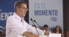 Feijóo sale beneficiado en los 'trackings' post debate frente a Sánchez, que pierde hasta 4 escaños