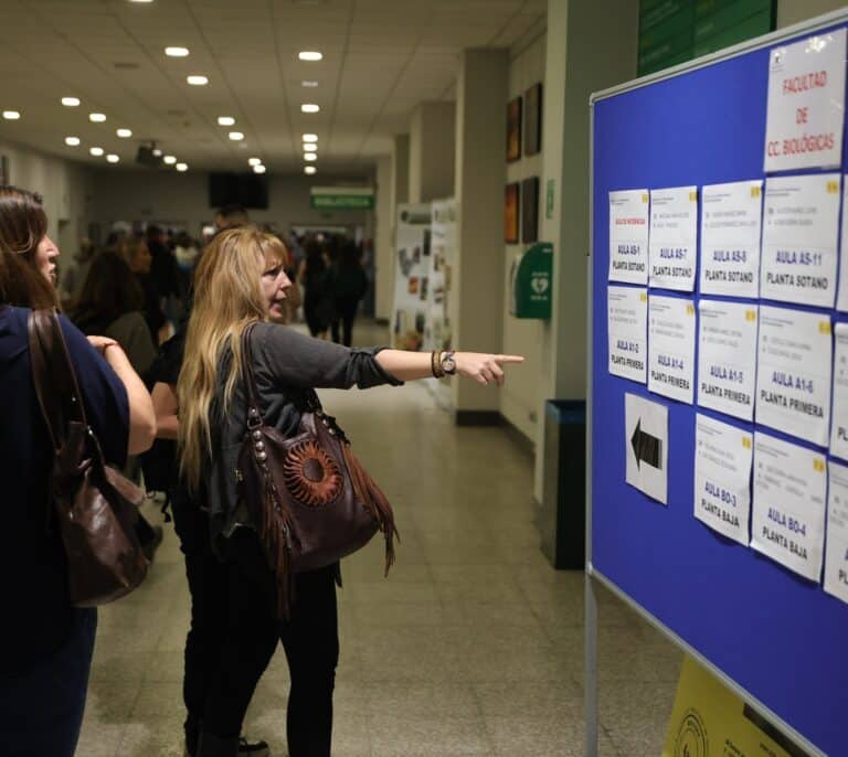 El Gobierno solo creará 8.600 puestos para funcionarios: "Con eso no garantizamos que se esté ganando empleo"