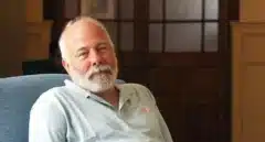 Muere el escritor y periodista Ramón Lobo a los 68 años