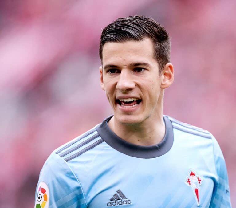 El Celta de Vigo despide a Santi Mina