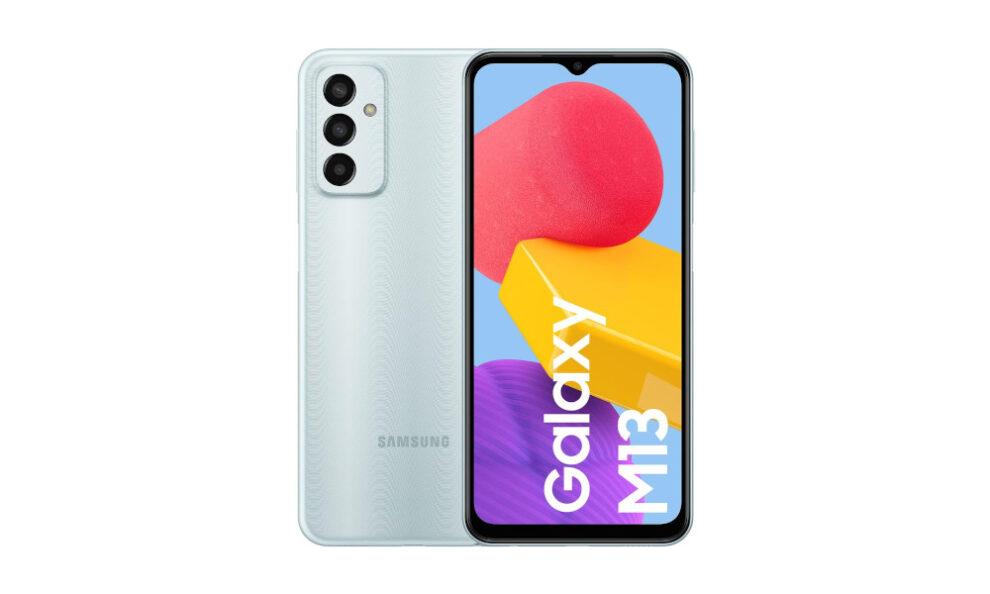 Samsung Galaxy M13 de color agua