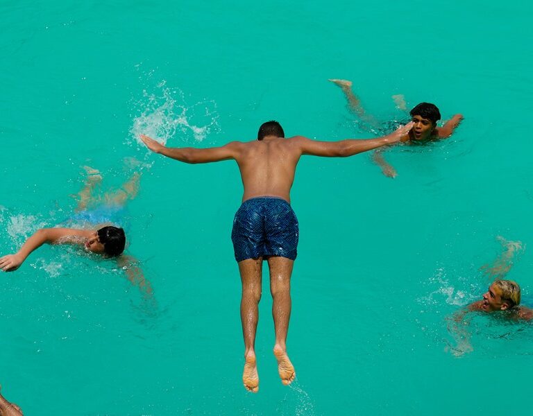 Oda a la piscina