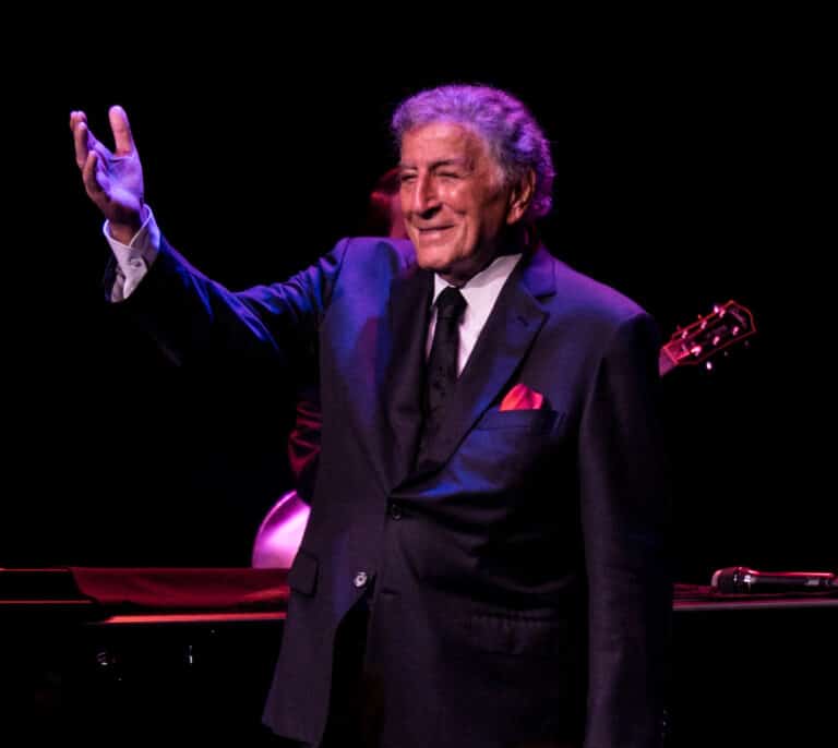 Tony Bennett: El cantante de bar que sonreía agradecido