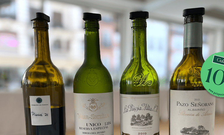 Guía Peñín otorga por primera vez su máxima puntuación a un vino blanco y tres tintos españoles