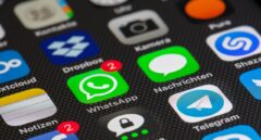 Multan a una empresa por incluir a una trabajadora en un grupo de Whatsapp