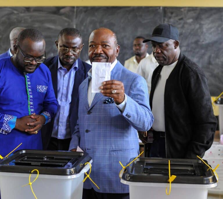 Golpe militar en Gabón contra el presidente Ali Bongo, amigo de infancia de Mohamed VI
