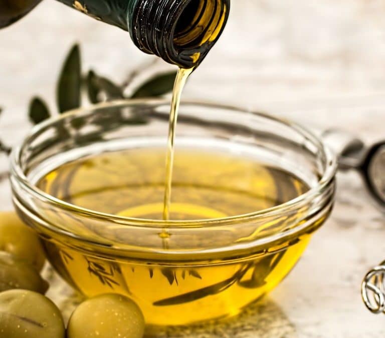 Alivio en el precio en origen del aceite de oliva: cae un 5% en cinco semanas
