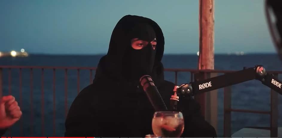 Alcasec en un vídeo de youtube en abril de 2023 en Ibiza