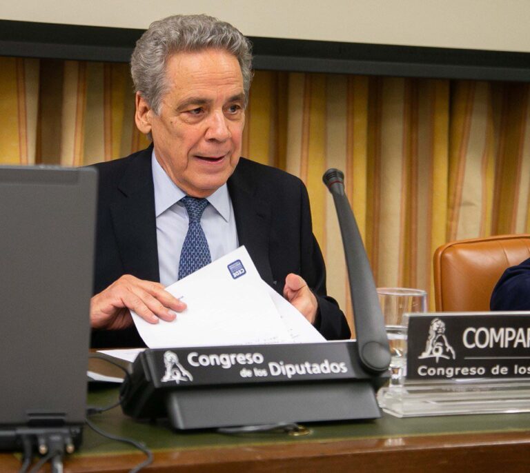 Fallece Ángel Torres, vicepresidente de la CNMC, a los 70 años
