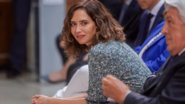 Ayuso: Sánchez "está negociando la soberanía y el futuro de todos los españoles"