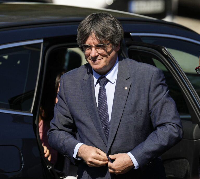 El Gobierno valora el mensaje de Puigdemont como "posibilista"
