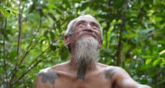 El líder indígena que logró proteger la selva de Indonesia del expolio de las grandes empresas