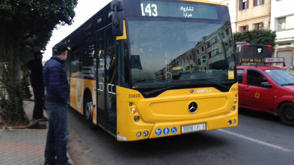 Autobús urbano de Casablanca operado por Alsa.