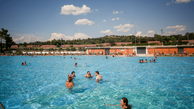 Cuándo cierran las piscinas en Madrid Vistas de una piscina de la Comunidad de Madrid, que estará abierta hasta el sábado 9 de septiembre de 2023