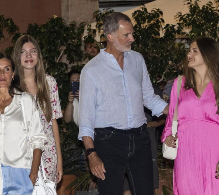 Leonor de Barbie y Sofía de Letizia: detalles de la última salida real en Mallorca