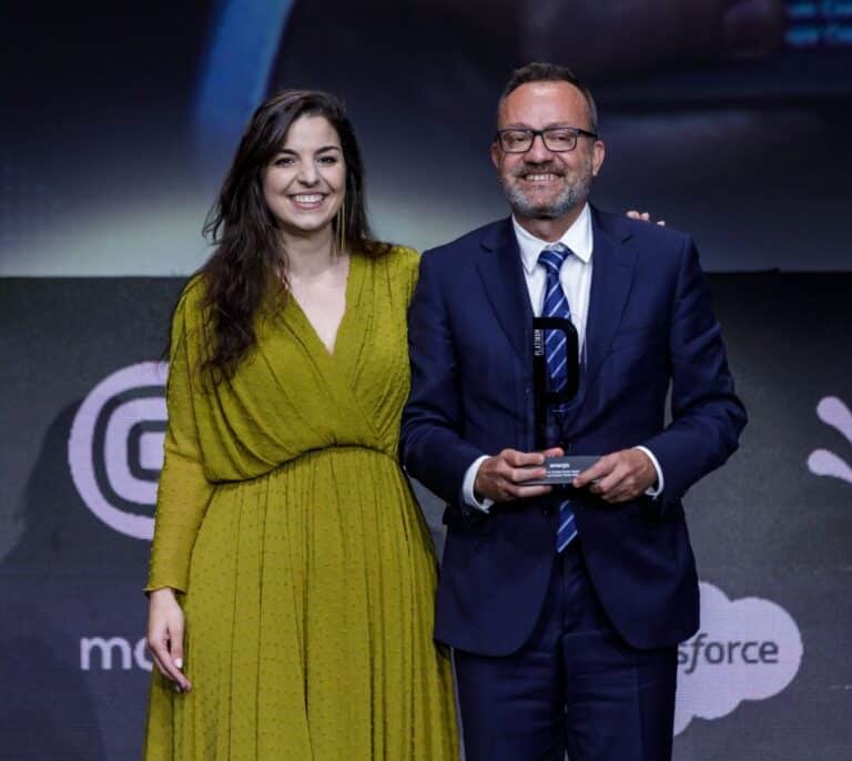 Emergia gana el premio al Mejor Contact Center 2023