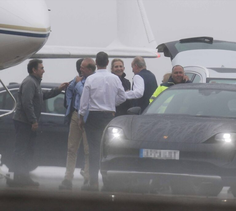 El rey emérito abandona de nuevo España tras su tercera estancia en Sanxenxo