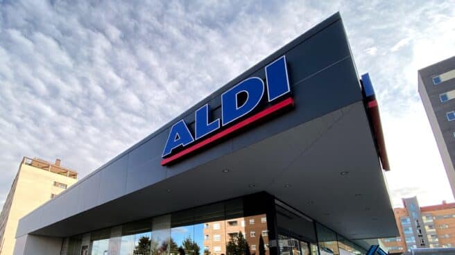 Entrance to one of the Aldi supermarkets in Madrid.