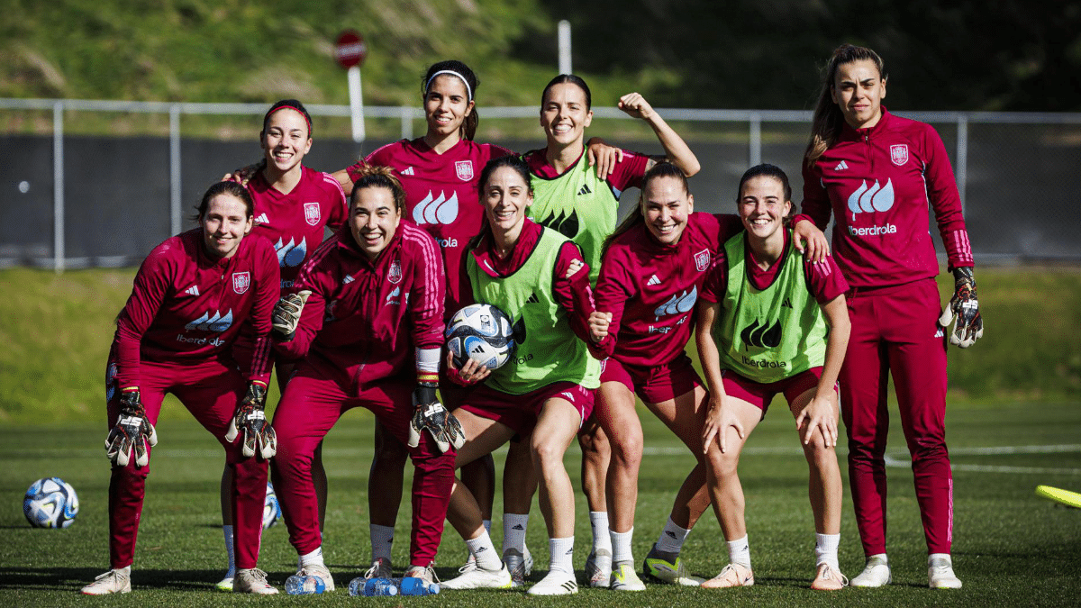 Solo seis mujeres entre los 140 miembros de la asamblea de la RFEF que analizará el 'caso Rubiales'