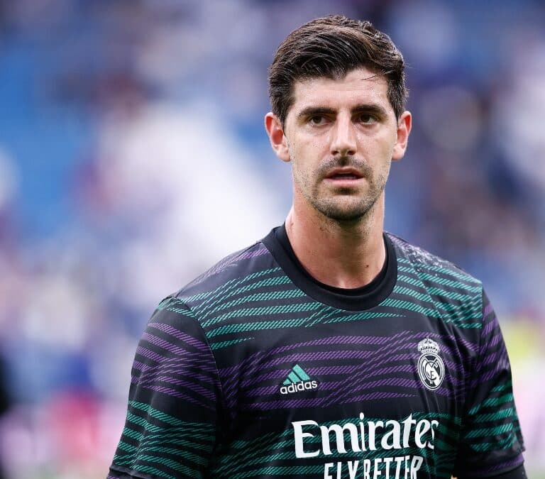 Revés para el Real Madrid antes de empezar LaLiga: Courtois se lesiona de gravedad