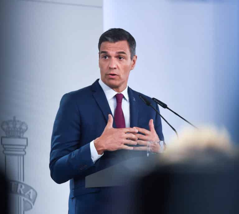 Sánchez se acomoda en la presidencia de la UE mientras el PSOE trabaja en su investidura