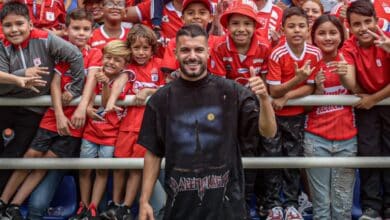 Atacan a tiros el vehículo del futbolista español Iago Falque en Colombia