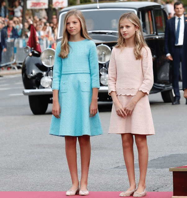 Leonor y Sofía en el Día de la Hispanidad de 2019