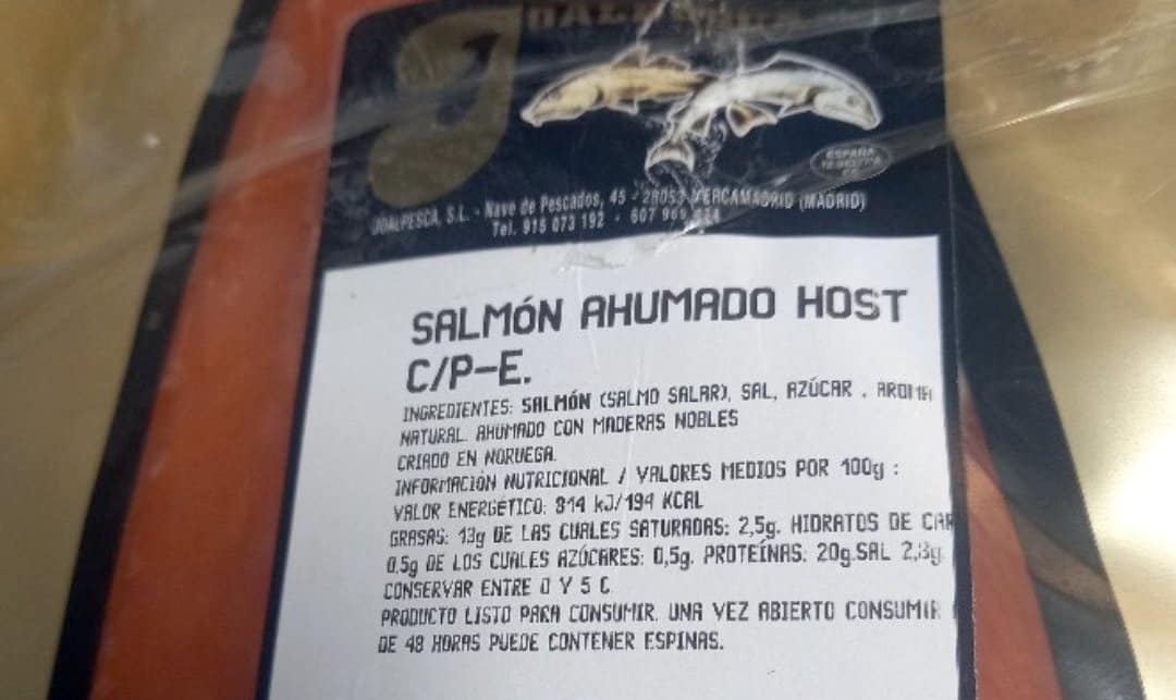 Paquete del lote de salmón ahumado afectado