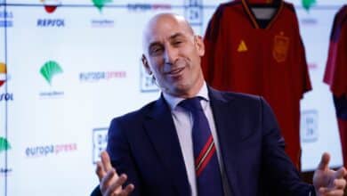 Rubiales, el macho alfa del fútbol que tiene en un puño dorado a la Federación