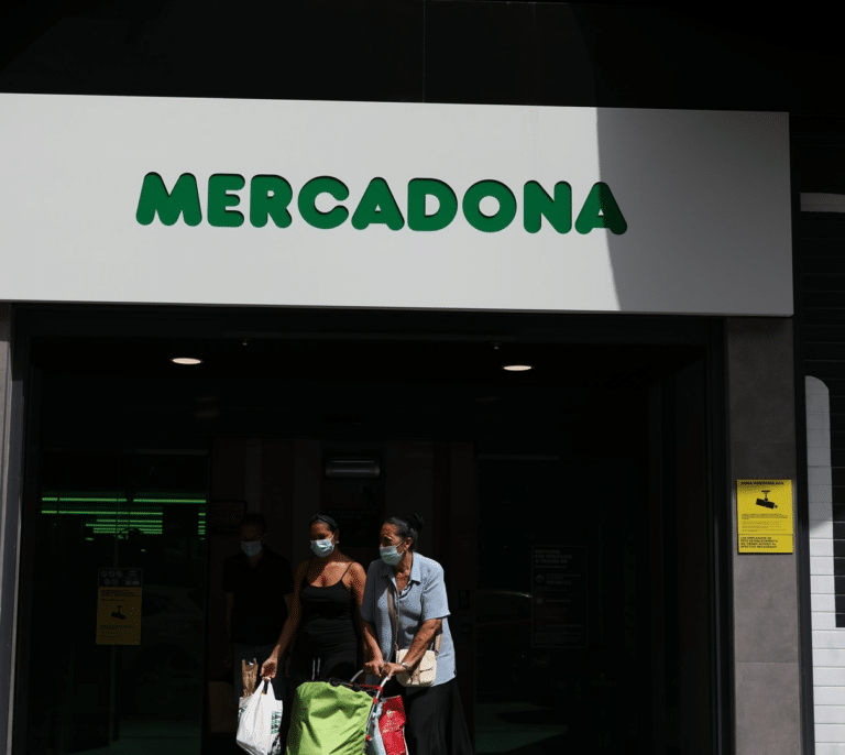 Mercadona vuelve a su horario de invierno: menos horas y menos días
